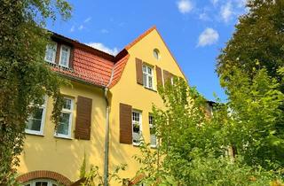 Wohnung kaufen in Drewitzer Straße, 14478 Teltower Vorstadt, Provisionsfrei Charmante Dachgeschosswohnung mit großer Wohnküche und Stellplatz