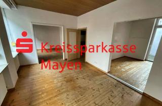 Wohnung kaufen in 56626 Andernach, Wohnen im Stadtzentrum. Maisonette-ETW mit Terrasse und Dachboden.