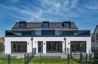 Wohnung kaufen in 85757 Karlsfeld, MAIER - Erstbezug! Dachterrassenwohnung mit EBK,TG, Energieeffizienz!