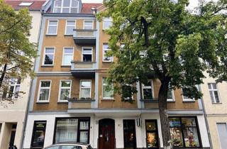 Wohnung kaufen in 13595 Spandau, Altbauperle | 3-Zimmer-Whg. auf ca. 104m² + Balkon | in Spandau WILHELMSTADT | zuverlässig vermietet