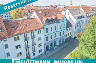 Wohnung kaufen in 33602 Innenstadt, Bielefelder Altstadt: energetisch saniertes Altbaujuwel mit Balkon & Fernwärme!