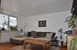 Wohnung mieten in Lerchenweg, 89284 Pfaffenhofen, Schöne 4-Zimmer-Wohnung mit Balkon und Gartenanteil!
