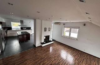 Wohnung mieten in 78187 Geisingen, Moderne 4-Zimmer-Dachgeschosswohnung mit Luxus-Ausstattung, Balkon & Weitblick