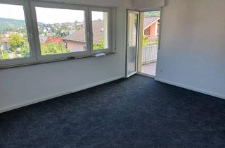 Wohnung mieten in Weichertstraße 33, 75223 Niefern-Öschelbronn, Kernsanierte 3‑Zimmer Wohnung mit tollem Ausblick, Balkon und Garage