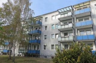 Wohnung mieten in Gustav-Adolf-Str. 21, 06231 Bad Dürrenberg, Altersgerechte Wohnung mit Dusche und Balkon! Erstbezug!