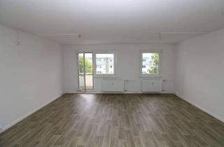 Wohnung mieten in Arthur-Schulz-Straße 14, 09599 Freiberg, Schnell sein lohnt sich...günstige Etagenwohnung mit Wanne, Dusche & 2 Balkonen!!!