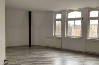 Wohnung mieten in Lutherstraße 17, 06886 Lutherstadt Wittenberg, Große 2-Zimmer-Wohnung im Altbau