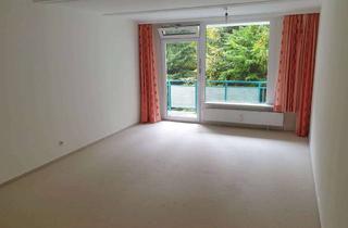Wohnung mieten in An Der Trave 81, 23795 Bad Segeberg, Helle 2-Zimmer-Wohnung mit Balkon und EBK