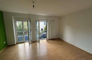 Wohnung mieten in Huberstraße 11, 67657 Innenstadt, Schöne 3 ZKB mit Balkon, Parkplatz und innenstadtnah!