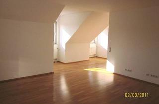 Wohnung mieten in Max-Von-Müller-Straße 19, 84056 Rottenburg, 2-Zimmer Wohnung mit Garage und Balkon