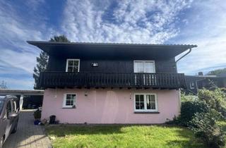 Einfamilienhaus kaufen in Überholz 11, 53773 Hennef, Charmantes Einfamilienhaus mit großem Garten und 2 Garagen in idyllischer Lage