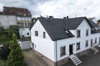 Einfamilienhaus kaufen in 66839 Schmelz, Familienfreundliches Einfamilienhaus auf zwei Etagen in ruhiger Lage von Hüttersdorf