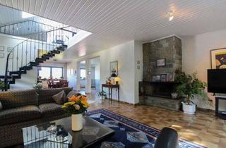 Haus kaufen in 61276 Weilrod, Ihr Rückzugsort am Waldrand – mit Garten, Spa, Garage & separatem Nebengebäude