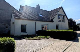 Einfamilienhaus kaufen in 06901 Kemberg, Einfamilienhaus mit Einliegerwohnung, Gartenidylle & Garagen