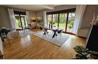 Bauernhaus kaufen in 30826 Garbsen, Großes Bauernhaus mit Gewerbe (ca. 500 QM) und viel Platz zur Entfaltung in Garbsen/Meyenfeld