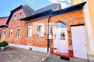 Haus kaufen in 19399 Goldberg, Solides Ein- bis Zweifamilienhaus mit großer Terrasse, Nebengebäude und opulenten Gartenbereich