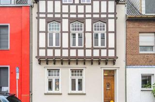 Haus mieten in Mühlenstraße 23, 41812 Erkelenz, Elegante Villa mit Garten – Wohnen im Herzen von Erkelenz