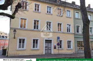 Gewerbeimmobilie kaufen in 95632 Wunsiedel, Ideal für Praxis, Kanzlei oder Büro + Wohnen