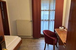 Immobilie mieten in Kulmbacher Str. 7 a, 96317 Kronach, Möbliertes Zimmer für Berufsschüler oder Berufsfachschüler