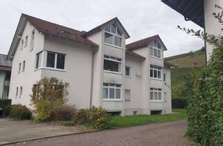 Wohnung kaufen in Lutzenstraße 17, 77876 Kappelrodeck, 3-Zimmer Dachgeschosswohnung in Kappelrodeck mit Balkon und Garage