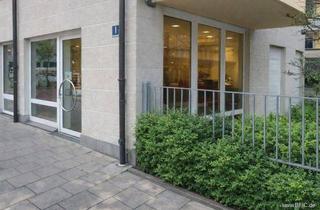 Gewerbeimmobilie kaufen in Werinherstrasse, 81541 München, Laden + Lager + 2 TG – flexibel nutzbar – Top-Lage Tegernseer Platz - zu verkaufen