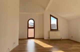 Wohnung kaufen in 74379 Ingersheim, 2,5 DG-Wohnung in Ingersheim mit Balkon ohne Makler