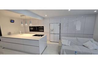 Einfamilienhaus kaufen in 74246 Eberstadt, Charmantes Einfamilienhaus mit Einliegerwohnung und traumhafter Aussicht – inkl. Swimmingpool