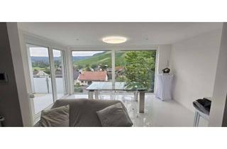 Einfamilienhaus kaufen in 74246 Eberstadt, Charmantes Einfamilienhaus mit Einliegerwohnung und traumhafter Aussicht – inkl. Swimmingpool