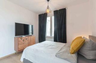 Immobilie mieten in Klara-Franke-Straße, 10557 Berlin, Zimmer Room in Klara-Franke-Straße, Berlin for 105 m² with 4 bedrooms