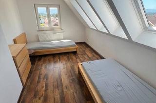 Wohnung kaufen in 82377 Penzberg, Penzberg - DG Wohnung 2Z nahe A95, nahe Roche