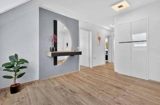 Wohnung kaufen in 76532 Weststadt, Attraktives Wohnungspaket: zwei modern ausgestattete DG-Wohnungen mit Aufzug - Erstbezug nach Ren