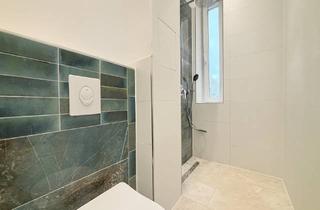 Wohnung kaufen in Graf-Haeseler-Straße 28, 13403 Reinickendorf, Charmante Altbauwohnung mit Stuck & Balkon – frisch saniert in Reinickendorf