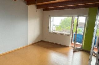 Wohnung kaufen in 79219 Staufen, Eigentumswohnung mit Außenstellplatz in schöner Wohnlage von Staufen!