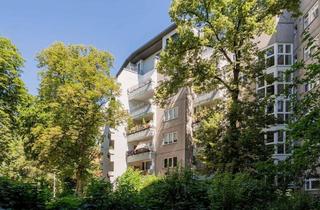 Wohnung kaufen in Drakestraße 77b, 12205 Lichterfelde, 2-Zimmer-Wohnung mit Balkon und eigenem Park in Lichterfelde-West (provisionsfrei)