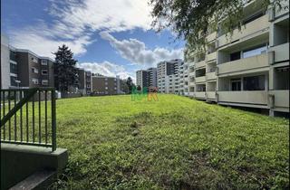 Wohnung kaufen in 76448 Durmersheim, Familienfreundliches Wohnglück mit Schwimmbad, Sauna und grünem Hof