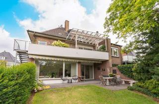 Wohnung kaufen in 46399 Bocholt, Erdgeschosswohnung mit großem Garten, Pool und Altbau-Charme in bester Lage von Bocholt