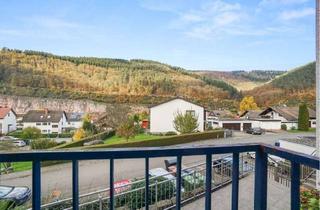 Wohnung kaufen in Kurmainzer Straße, 69434 Hirschhorn, Idyllisch gelegene Erdgeschosswohnung mit Garten, Terrasse und Garage