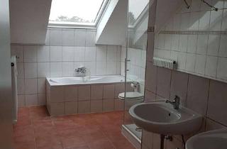 Wohnung kaufen in Kuhweg 13, 41468 Neuss, 4-Zimmer Dachgeschosswohnung mit Galerie in Neus-Grimlinghausen