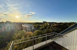 Wohnung kaufen in Karolinenstraße 1D, 13507 Tegel, bezugsfreies 2,5 Zimmer Dachgeschoß mit Balkon und Dachterrassen Option