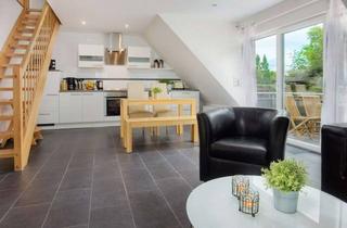 Wohnung kaufen in Schulstraße, 23774 Heiligenhafen, Sonnige Dachgeschosswohnung mit Südbalkon in Heiligenhafen