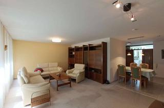 Wohnung kaufen in 75239 Eisingen, Wohnen im Grünen ! Familienfreundliche und großzügige Wohnung, zentral im Waldpark