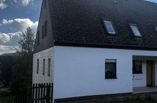 Wohnung kaufen in 78141 Schönwald im Schwarzwald, Charmante 3,5-Zimmer Maisonette in Schönwald im Schwarzwald mit Garage