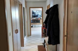 Wohnung kaufen in Kelheimer Straße 13, 93342 Saal, 3-Zimmer-EG-Wohnung m. Garten als rentable Kapitalanlage o. Eigennutzung