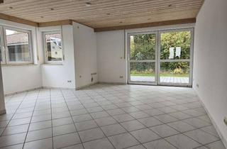 Wohnung kaufen in Kelheimer Straße 13, 93342 Saal, 3-Zimmer-EG-Wohnung m. Garten als rentable Kapitalanlage o. Eigennutzung