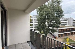 Wohnung mieten in Biedenkopfer Straße 52, 13507 Tegel, Schöne 3-Zimmer-Wohnung mit Einbauküche, Loggia und Keller inklusive! Mit Blick zum Innenhof!