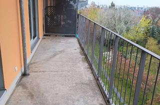 Wohnung mieten in Falkenberger Chaussee 4b, 13053 Alt-Hohenschönhausen, Gut gemietet! Familienfreundliche 3-Zimmer-Wohnung mit großem Balkon!