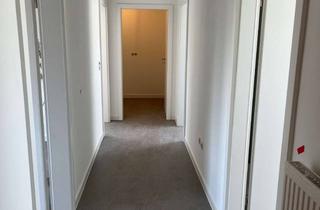 Wohnung mieten in 74366 Kirchheim, Kirchheim a.N.- schöne 3 Zimmer Dachgeschosswohnung, renoviert - max. 3 Personen