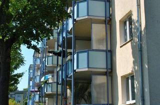 Wohnung mieten in Otto-Nuschke-Straße 16, 03172 Guben, Hoch hinaus! 3-Zimmer-Wohnung sucht Mieter!
