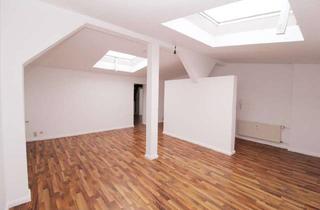 Wohnung mieten in Dodendorfer Str. 112, 39112 Leipziger Str., Zentrumsnahe 2-Zimmerwohnung im Dachgeschoss inkl. EBK+ Tageslichtbad mit Fenster+ SP- Anmietung