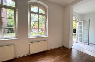 Wohnung mieten in Parkstraße 26, 14913 Jüterbog, Tolle 3-Zimmer-Maisonette im Erdgeschoss mit großer Terrasse, EBK & Wanne